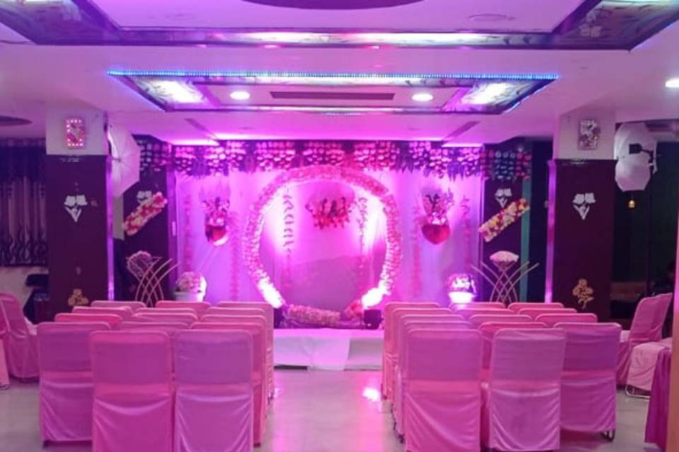 hotel engagement decoration photos